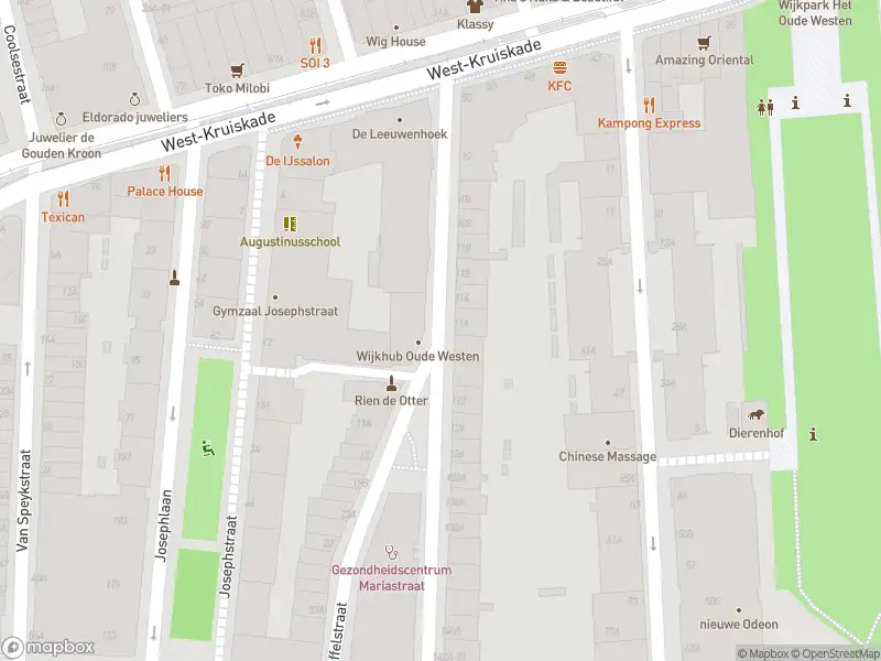 Ambulance met grote spoed naar de Sint-Mariastraat in Rotterdam