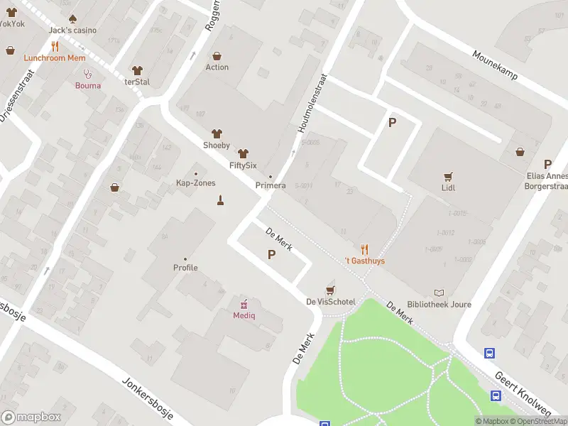 Brandweer met grote spoed naar de De Merk in Joure vanwege een buitenbrand