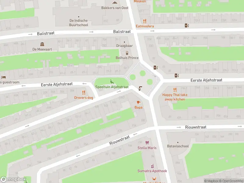 Ambulance met gepaste spoed naar de Riouwstraat in Amsterdam