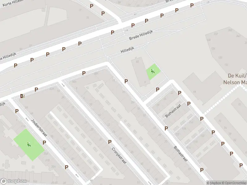 Ambulance met gepaste spoed naar de Bothastraat in Rotterdam