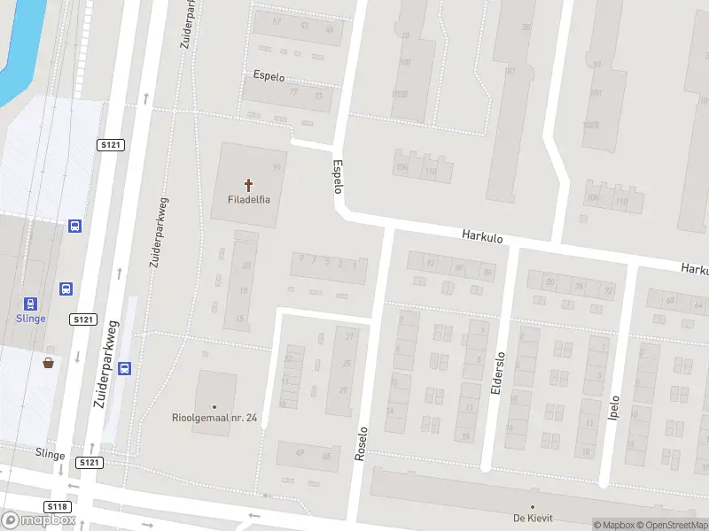 Ambulance met gepaste spoed naar de Roselo in Rotterdam