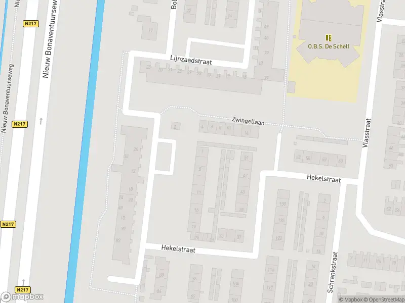 Ambulance met grote spoed naar de Hekelstraat in 's-Gravendeel