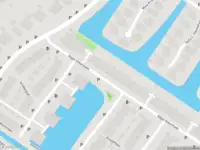 Ambulance met gepaste spoed naar de Aagje Dekenkade in Voorschoten