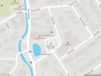 Ambulance met grote spoed naar de Burgemeester P. Kromplein in Abbekerk