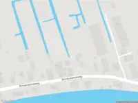 Ambulance met grote spoed naar de Binnendamseweg in Giessenburg