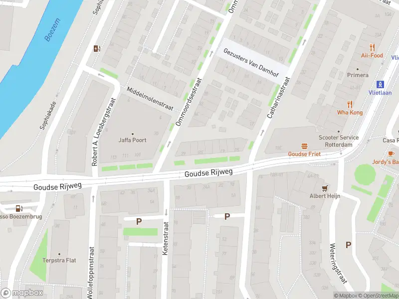 Ambulance met grote spoed naar de Goudse Rijweg in Rotterdam