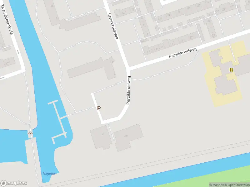 Ambulance met grote spoed naar de Perzikkruidweg in Zaandam