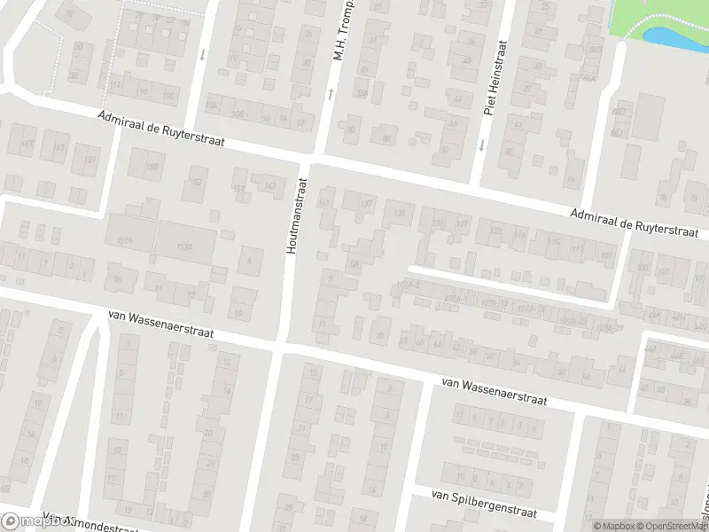 Ambulance met gepaste spoed naar de Houtmanstraat in Oud-Beijerland