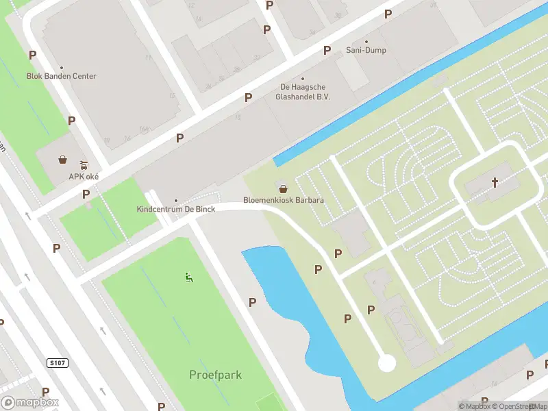 Ambulance met grote spoed naar de Noorderkroonstraat in 's-Gravenhage