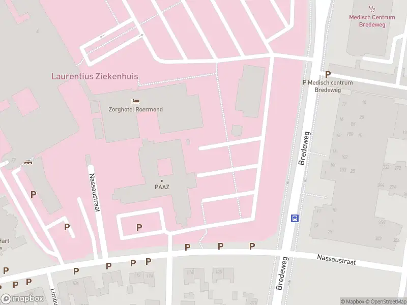 Ambulance met gepaste spoed naar de Maria Theresialaan in Roermond