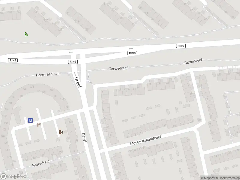 Ambulance met grote spoed naar de Tarwedreef in Spijkenisse