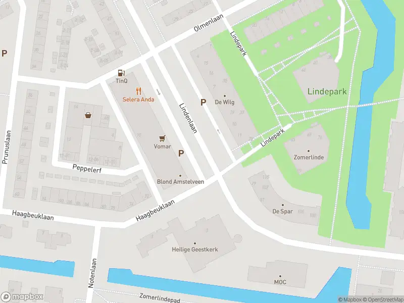 Ambulance met grote spoed naar de Acacialaan in Amstelveen