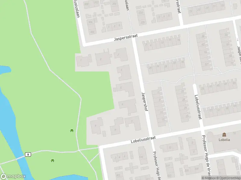 Ambulance met grote spoed naar de Heukelsstraat in Zaandam