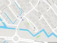 Ambulance met grote spoed naar de Wilgenkade in 's-Gravenhage