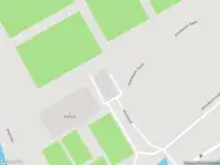 Ambulance met gepaste spoed naar de Atletiekpad in Spijkenisse