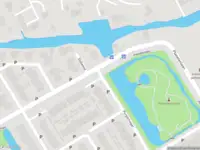 Ambulance met grote spoed naar de Planetenlaan in Nieuw-Lekkerland