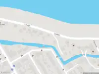 Ambulance met gepaste spoed naar de Lekdijk in Nieuw-Lekkerland