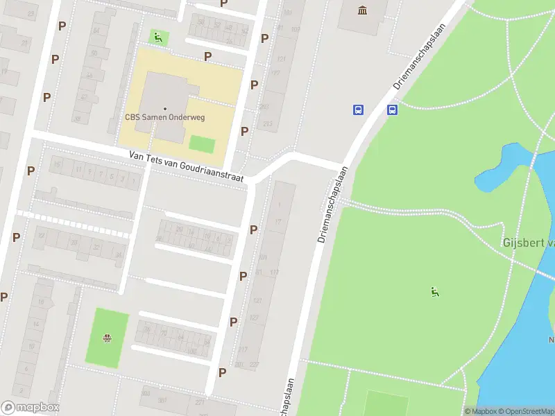 Ambulance met gepaste spoed naar de Gerard van Lomstraat in Gorinchem