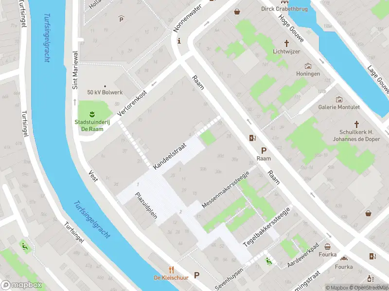 Ambulance met grote spoed naar de Kandeelstraat in Gouda