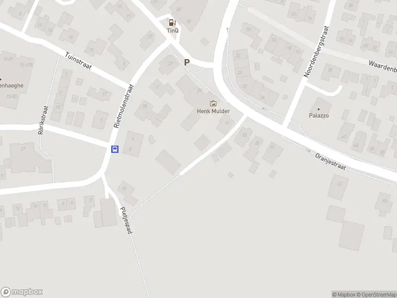 Brandweer met grote spoed naar de Diessenplasstraat in Holten vanwege gebouwbrand