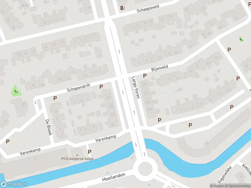 Politie naar de Van Zuijlen van Nieveltlaan in Barneveld vanwege aanrijding met letsel