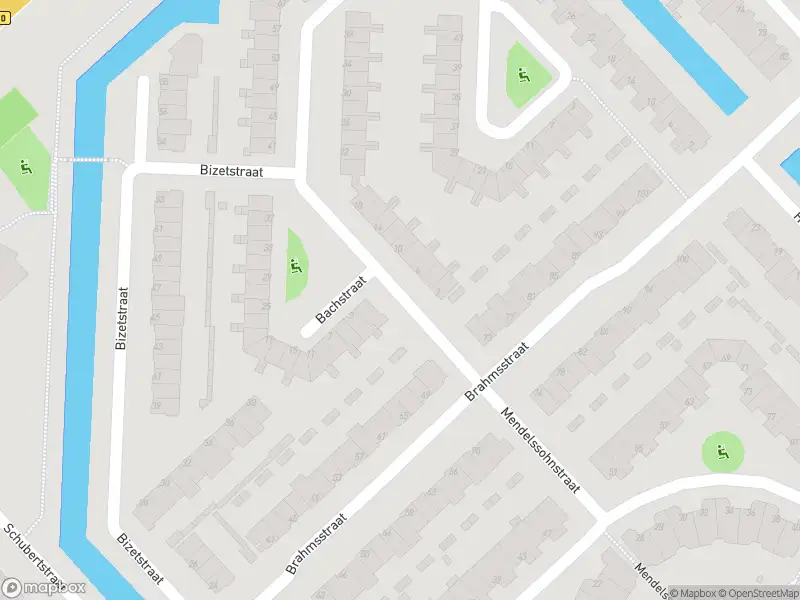 Ambulance met gepaste spoed naar de Bachstraat in Capelle aan den IJssel