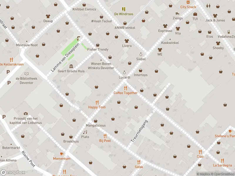 Brandweer met gepaste spoed naar de Nieuwe Markt in Deventer vanwege afgaan automatisch brandalarm