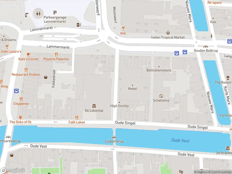 Politie met grote spoed naar de Lange Scheistraat in Leiden vanwege ongeval met letsel