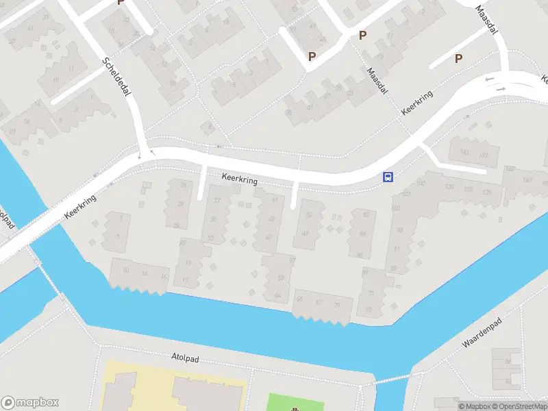 Ambulance met grote spoed naar de Keerkring in Capelle aan den IJssel