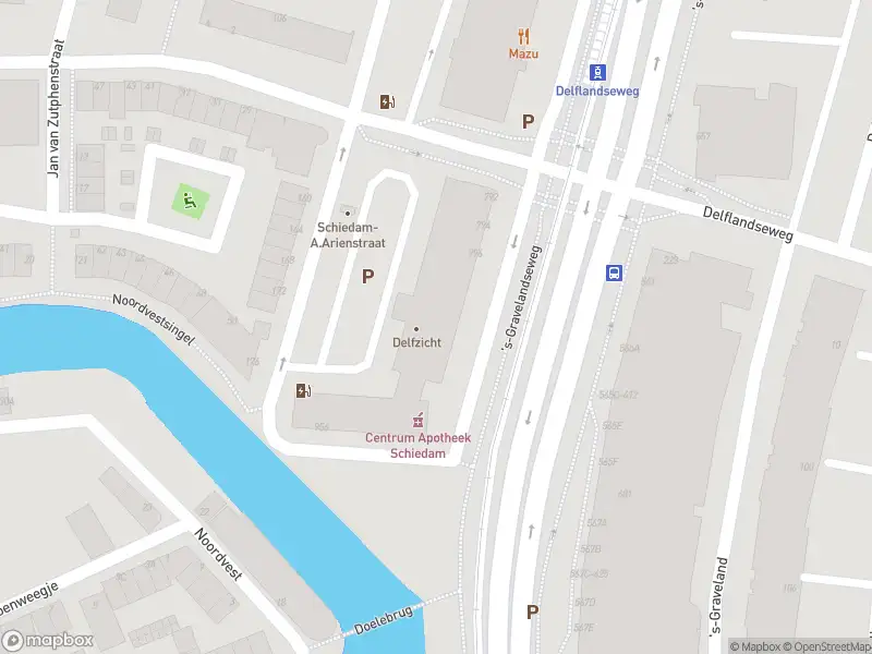 Ambulance met grote spoed naar de 's-Gravelandseweg in Schiedam