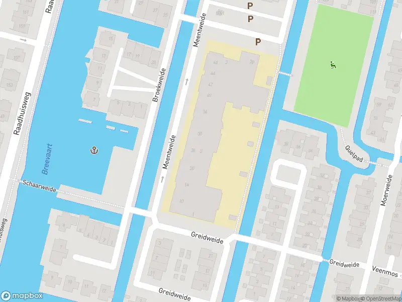 Ambulance met grote spoed naar de Meentweide in Reeuwijk