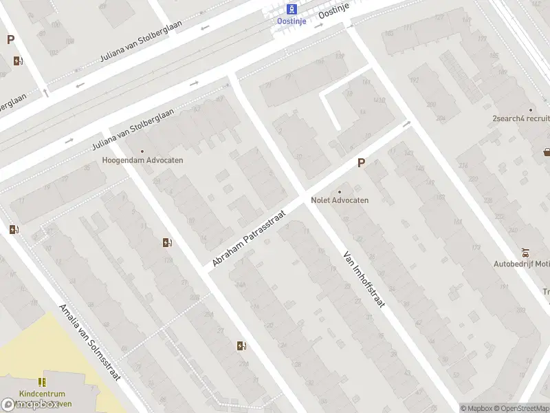 Ambulance met grote spoed naar de Abraham Patrasstraat in 's-Gravenhage