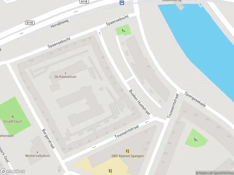 Ambulance met grote spoed naar de Busken Huetstraat in Rotterdam