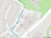 Brandweer met gepaste spoed naar de Apolloplein in Hengelo vanwege een liftopsluiting