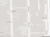 Brandweer met grote spoed naar de Elektronstraat in Amsterdam vanwege voertuigbrand