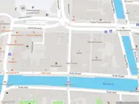 Politie met grote spoed naar de Lange Scheistraat in Leiden vanwege ongeval met letsel