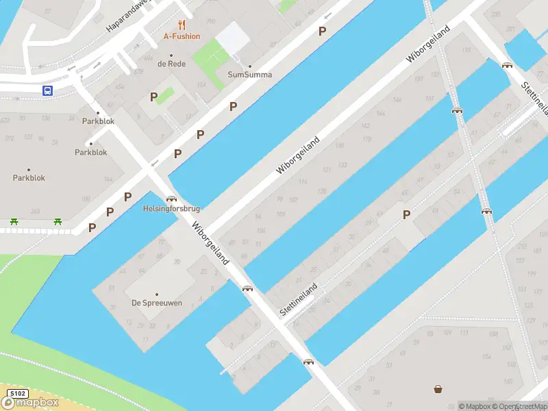 Politie met grote spoed naar de Wiborgeiland in Amsterdam vanwege voertuigen te water