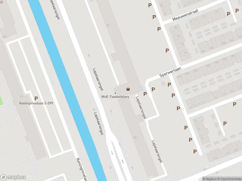 Ambulance met grote spoed naar de Lepelaarsingel in Vlaardingen