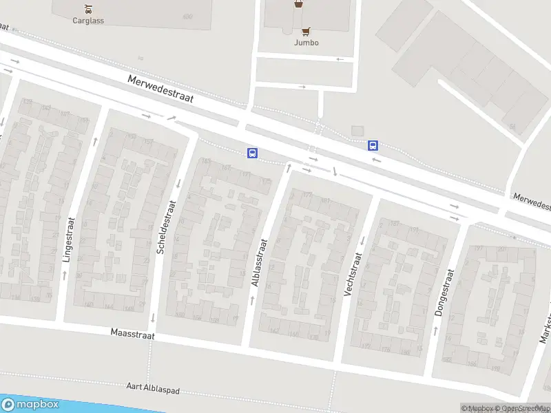 Ambulance met grote spoed naar de Alblasstraat in Dordrecht