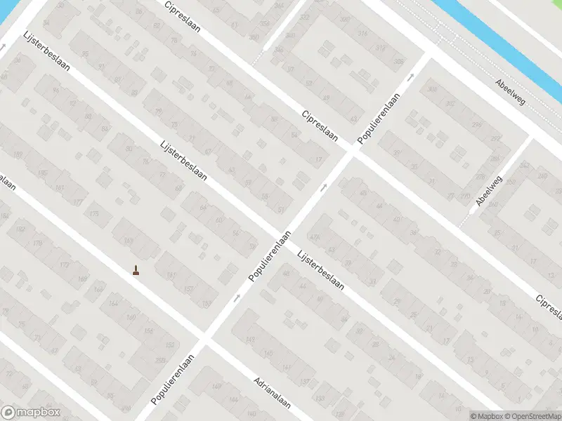 Ambulance met grote spoed naar de Lijsterbeslaan in Rotterdam