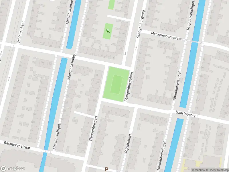 Ambulance met grote spoed naar de Slangenburgplein in Rotterdam