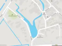 Ambulance met gepaste spoed naar de Spuikade in Geervliet