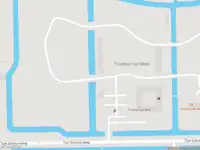 Ambulance met grote spoed naar de Tom Schreursweg in Amsterdam