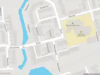 Ambulance met gepaste spoed naar de Gerstdreef in Spijkenisse