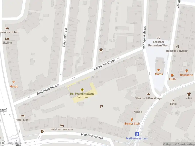 Ambulance met grote spoed naar de Schietbaanstraat in Rotterdam