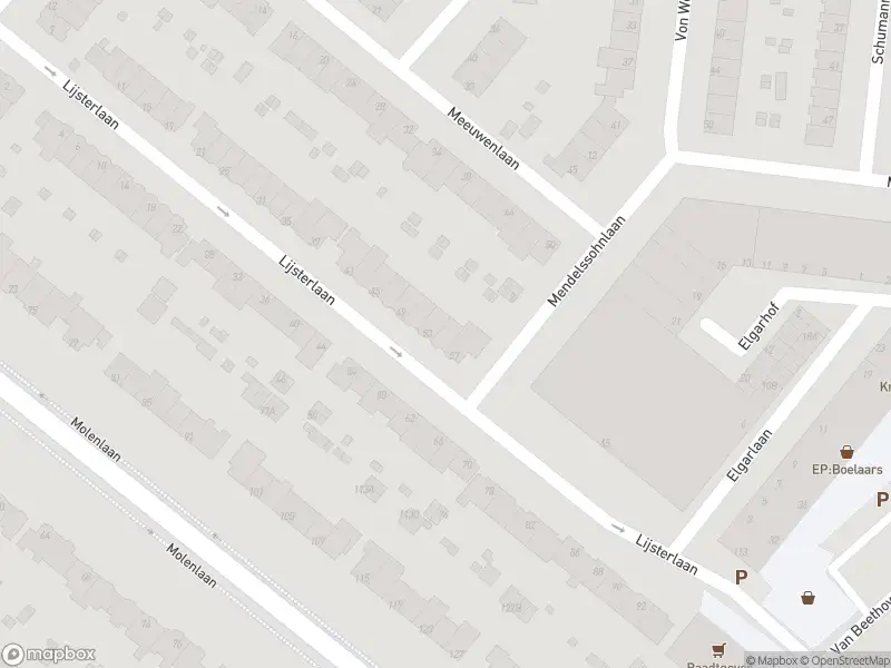 Ambulance met grote spoed naar de Lijsterlaan in Rotterdam