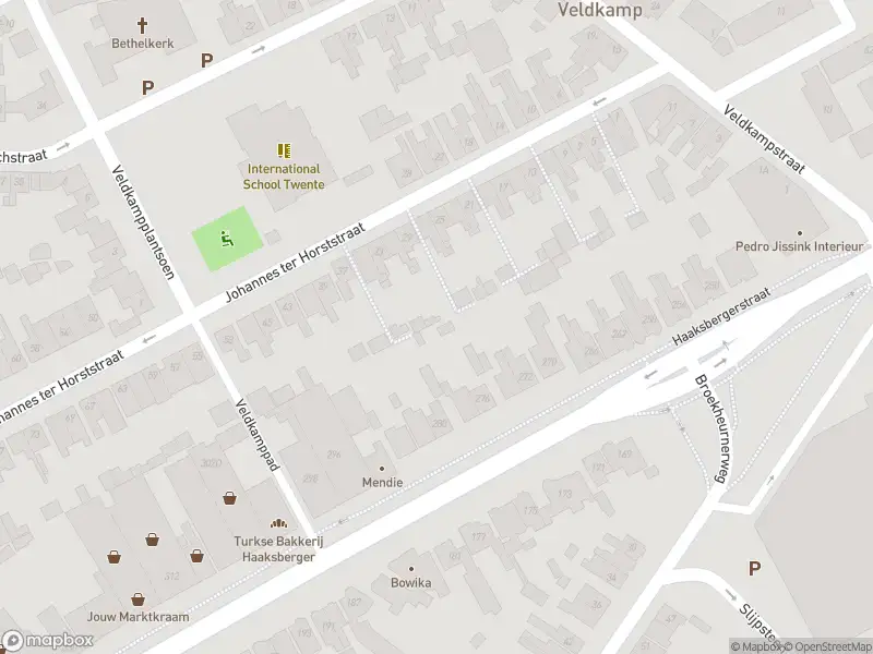 Politie naar de Cromhoffsbleekweg in Enschede vanwege aanrijding met letsel