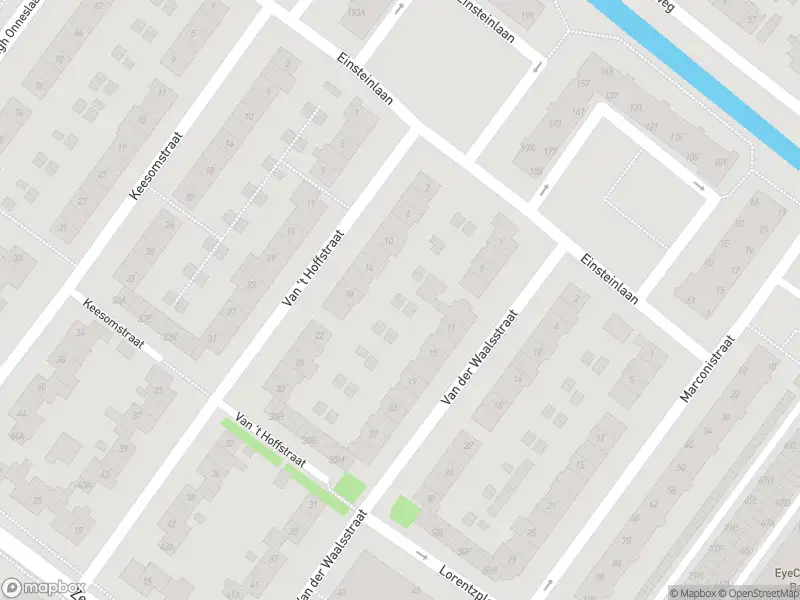 Ambulance met grote spoed naar de Zeemanlaan in Badhoevedorp