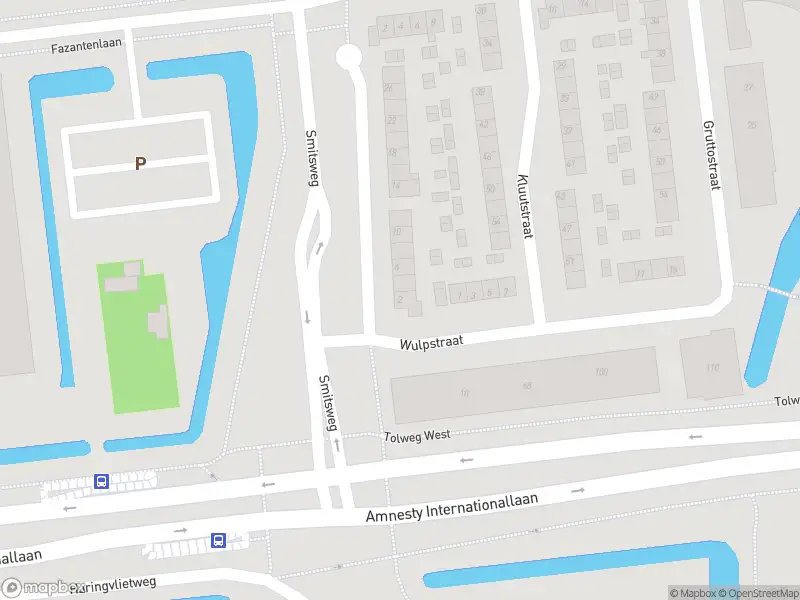 Ambulance met grote spoed naar de Smitsweg in Hellevoetsluis