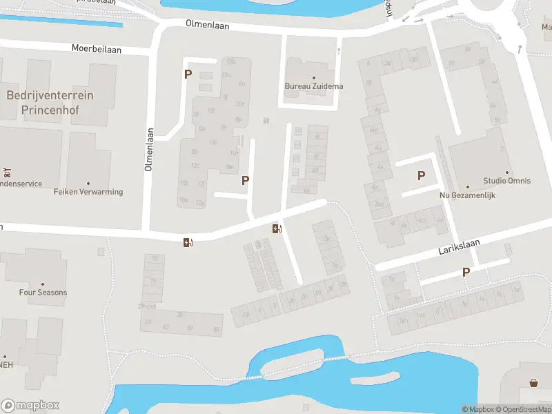 Politie naar de Larikslaan in Leusden vanwege aanrijding met letsel